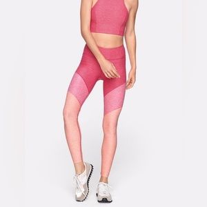 NWT Outdoor Voices 7/8 Tri-Color Springs
Legging Colorblock
